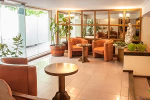 Uma área de estar em Hotel Princess