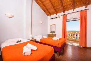 Gallery image of Argo Pool & Bar in Benitses