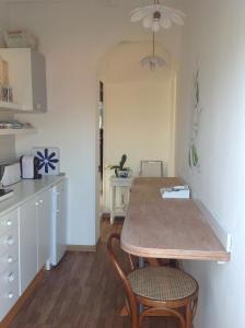 A kitchen or kitchenette at Il Gelsomino