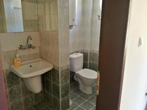 Imagen de la galería de Guest House Zora, en Belogradchik 41 fotos más