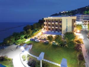 Gallery image of Hotel Promenade in Gabicce Mare