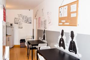 Kuchyň nebo kuchyňský kout v ubytování Hostel Franz Kafka