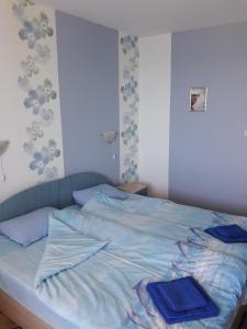 Afbeelding uit fotogalerij van Dolphin Family Hotel in Tyulenovo