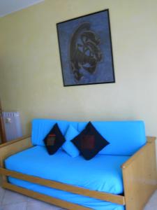 A seating area at Appartamento Bordighera