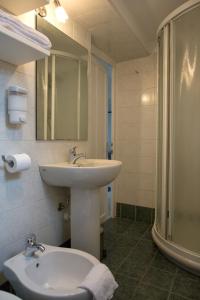 Kylpyhuone majoituspaikassa La Fiorana Ivrea