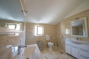 Gallery image of Apartments Nena in Podstrana