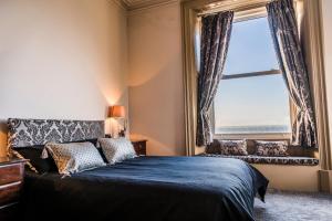 Легло или легла в стая в Mount Stewart Hotel