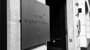 Gallery image of Hotel Victor Massé in Paris