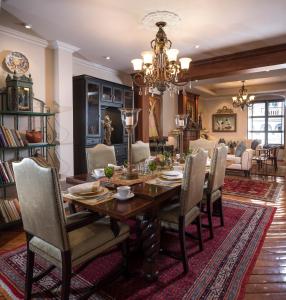 Fotografie z fotogalerie ubytování Villa Colonna v destinaci Quito