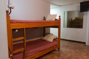 Katil dua tingkat atau katil-katil dua tingkat dalam bilik di My House Buenos Aires II