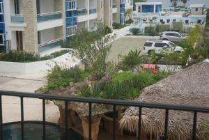 Zahrada ubytování E&J Beach Condo