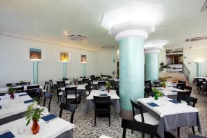 Gallery image of Hotel Tropical in Lido di Jesolo