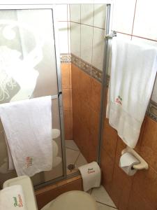 Bathroom sa Hotel Betania