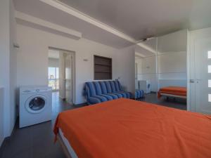 מיטה או מיטות בחדר ב-InmoSantos Oasis B8