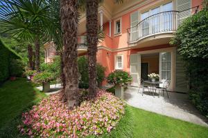 Gallery image of Hotel Villa Delle Palme in Cannobio