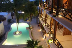Bazén v ubytování Tierra Mia Boutique Hotel nebo v jeho okolí