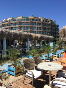 Fotografie z fotogalerie ubytování Briz Beach Apartments na Slunečném pobřeží + 90 fotografií