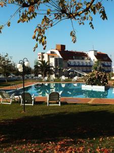 Bazén v ubytovaní Hotel Luz de Luna alebo v jeho blízkosti