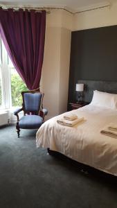 Кровать или кровати в номере The Lodge Harrogate