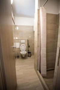 Koupelna v ubytování Apartments Lovor