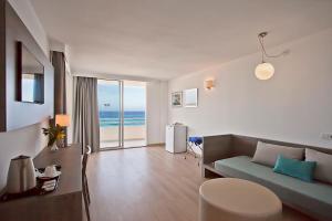Posezení v ubytování Aparthotel Playa Dorada