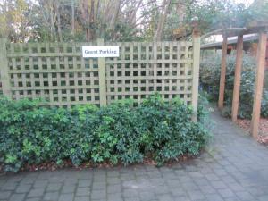 Um jardim no exterior de Oldfields