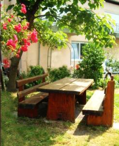 Afbeelding uit fotogalerij van Aux Deux Clefs in Petersbach +14 foto's