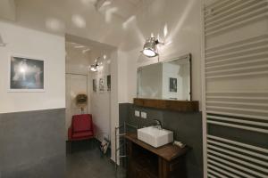 Kylpyhuone majoituspaikassa Il Fonticolo Room & Breakfast
