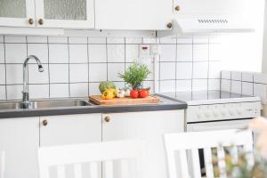 Dapur atau dapur kecil di Halmstad Hotell & Vandrarhem Kaptenshamn