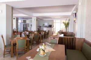 Jídlo v penzionu nebo okolí