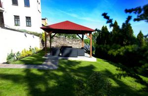 Ogród w obiekcie Pension Falconi