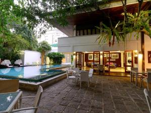 Bassein majutusasutuses Colombo Court Hotel & Spa või selle lähedal