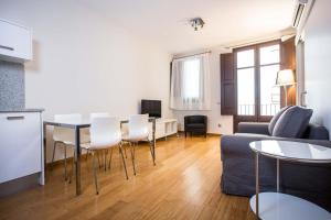 Posedenie v ubytovaní Girona Housing Ginesta 9