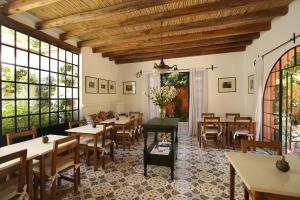 Restaurant o un lloc per menjar a Finca Adalgisa