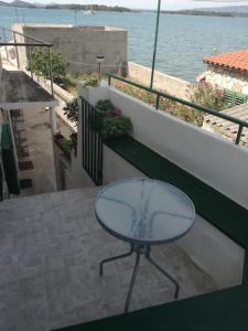 Balkón nebo terasa v ubytování Apartman Ante