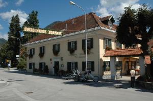 Gallery image of Guesthouse Avsenik in Begunje na Gorenjskem