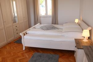 Imagen de la galería de Central House Nona, en Crikvenica 43 fotos más