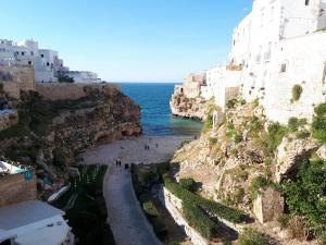 Foto dalla galleria di Dimora Acquamarina a Polignano a Mare