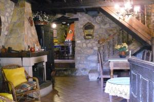 A seating area at La Casina de Celorio