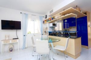 Gallery image of Very cozy apartment KATY by the sea in 2 km from Denia in Denia