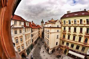 プラハにあるHostel HOMEr - Old Town Squareのギャラリーの写真