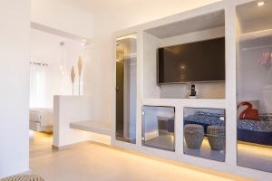 Posteľ alebo postele v izbe v ubytovaní Art Hotel Santorini