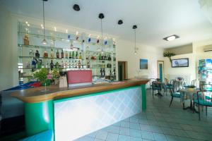 Lounge nebo bar v ubytování Hotel Ricchi