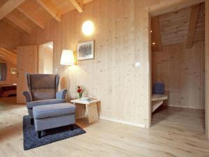 Χώρος καθιστικού στο Apartment in Ramsau near Ski Bus & Sauna +27 φωτογραφίες
