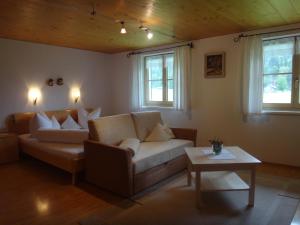 Posezení v ubytování Gästehaus Appartements Egender