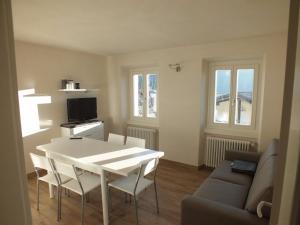 Ruang duduk di Trentino Apartments - Casa Marzari