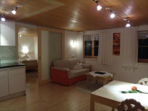 Posezení v ubytování Gästehaus Appartements Egender