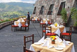 Splošen pogled na gorovje oz. razgled na gore, ki ga ponuja hotel