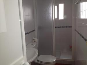 Kúpeľňa v ubytovaní Apartamentos Casa la Costanilla