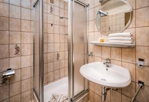 Zdjęcie z galerii obiektu Hotel Linde w mieście Collalbo